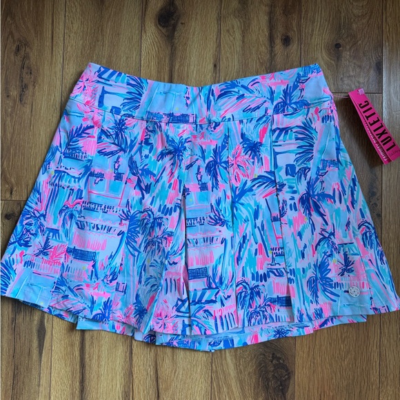 NWT Lilly Pulitzer Frazer Skort UPF 50+ Size 6 - Picture 3 of 5
